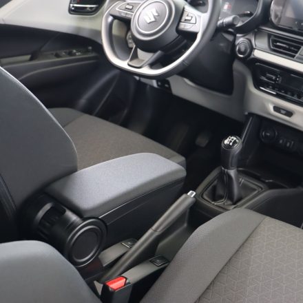 RATI Bracciolo Armster 3 SUZUKI SWIFT 2024- con freno a mano manuale [nero,tessuto]