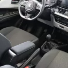 RATI Bracciolo Armster S SUZUKI SWIFT 2024- con freno a mano manuale [nero,tessuto]