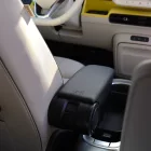 RATI Bracciolo ARMSTER 3  montaggio su sedile PEUGEOT 208 2020- senza poggiagomiti originali [nero,tessuto,usb]